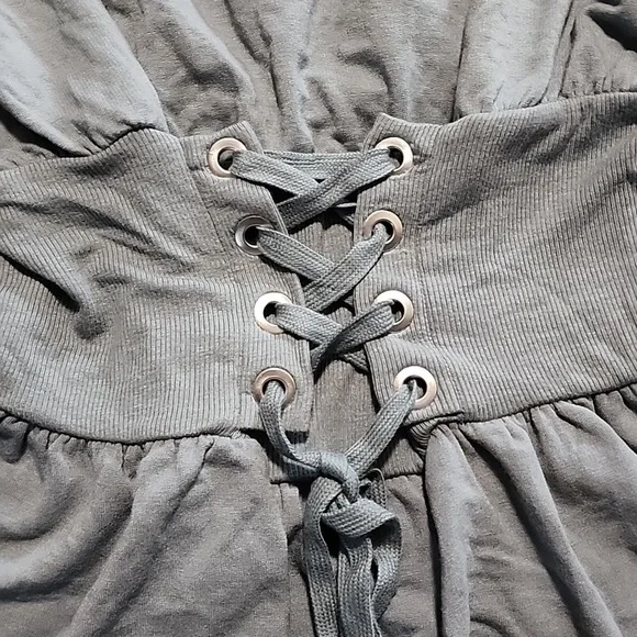 Express corset waist Sweatshirt - Picture 3 of 4